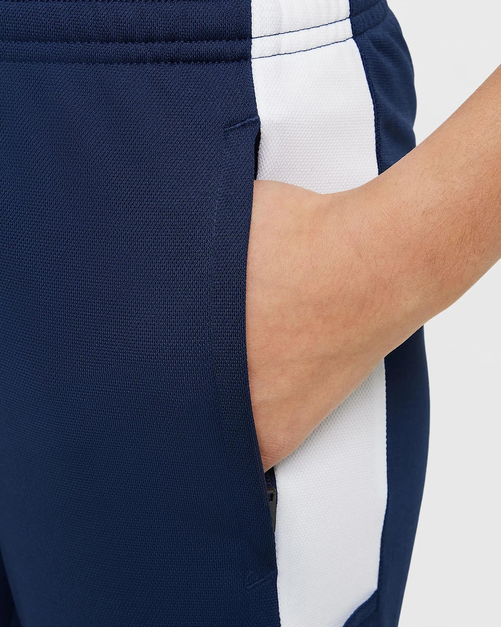 Nike Academy25 Dri-FiT للأطفال الكبار media preview 10