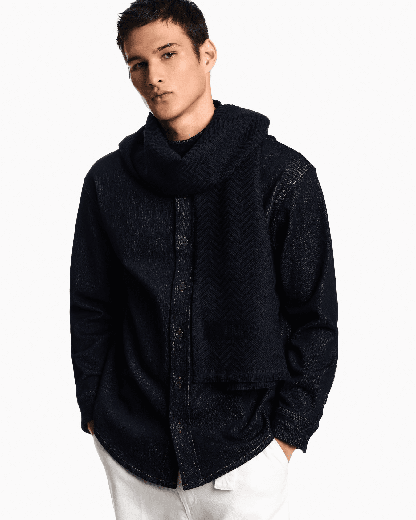 سكارف  أرماني alternative product image