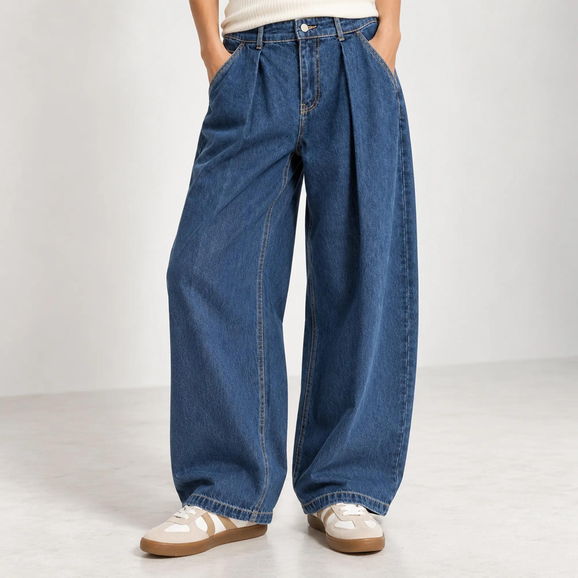WOMEN'S HIGH-RISE PLEATED WIDE-LEG DENIM JEANS product image