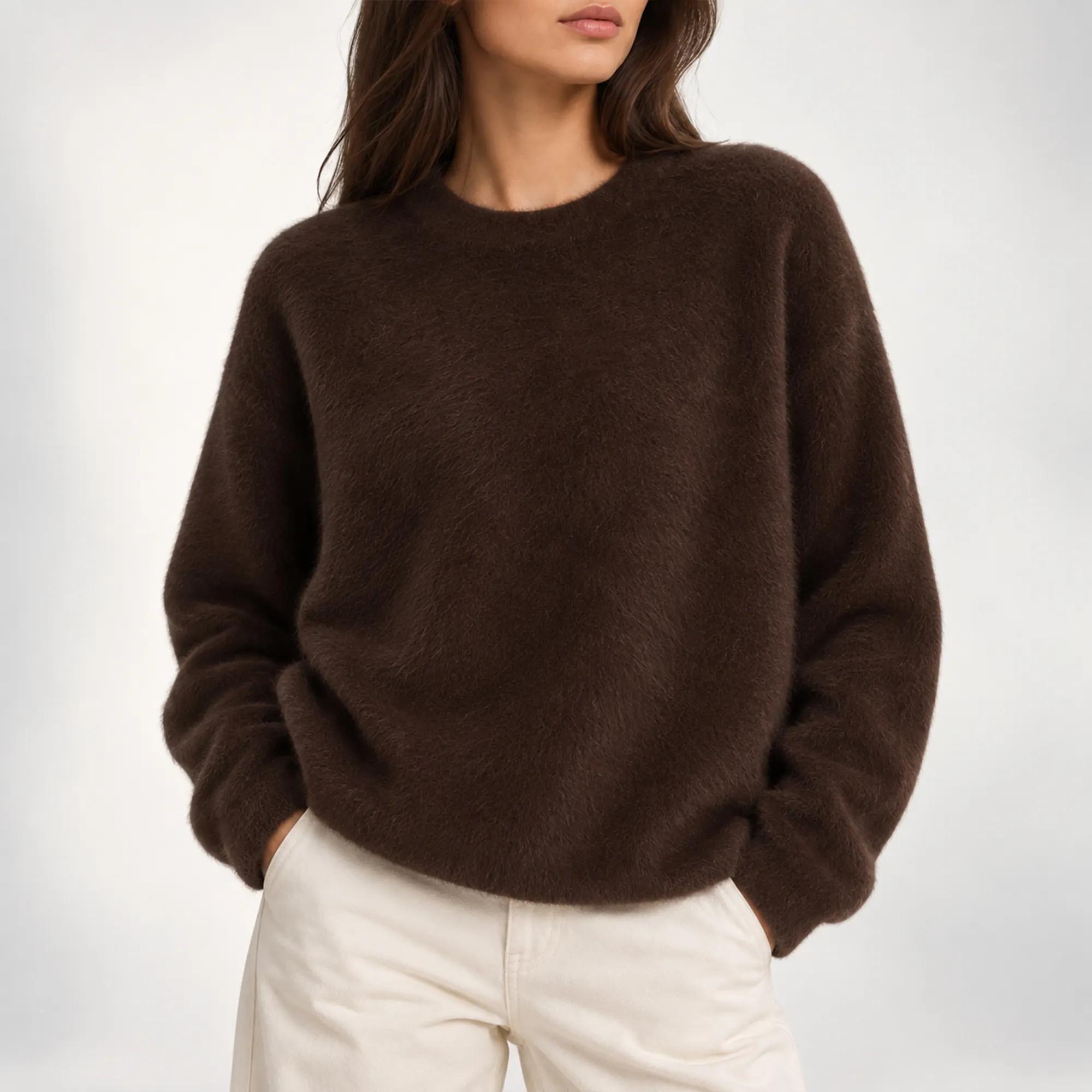سترة نسائية محبوكة وناعمة بياقة دائرية product image