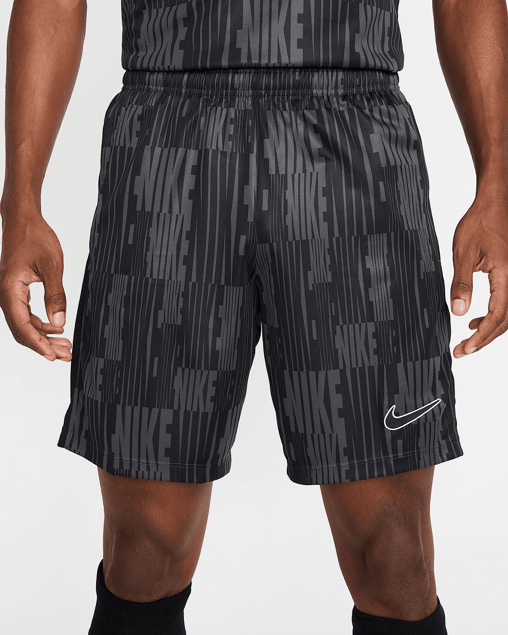 شورت كرة القدم Nike Academy+ للرجال Dri-FIT media preview 2